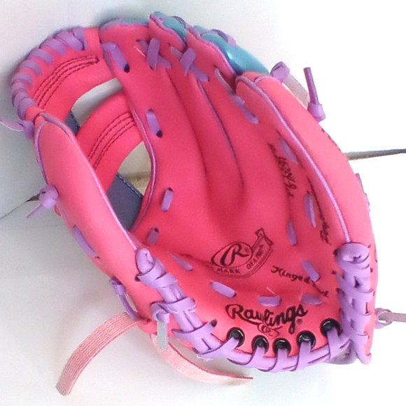 SALE - Rawlings 9" Players Series T-Ball Glove RHT (Colorful - Pink/Blue/Purple) - Picture 5 of 7